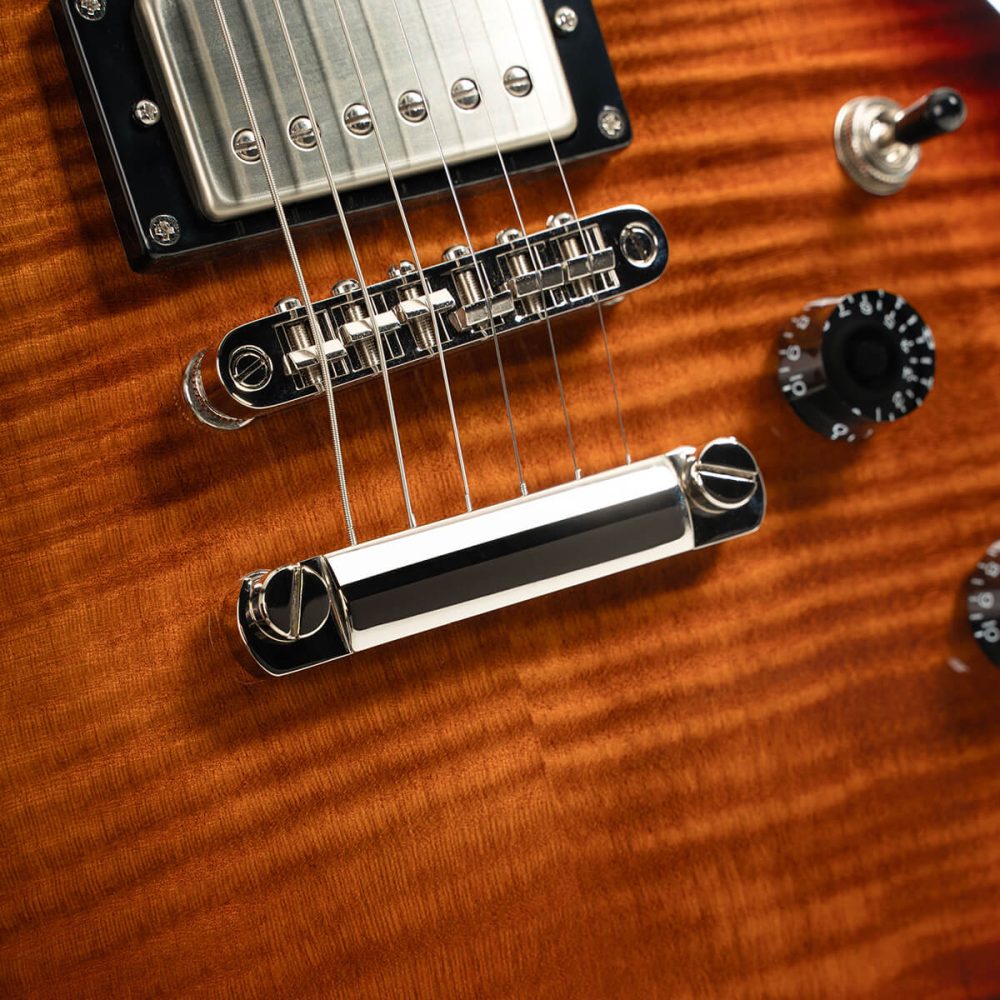 Guitarra Cort M600 Double-Cut HH Tobacco Sunburst TSB - Imagem 5